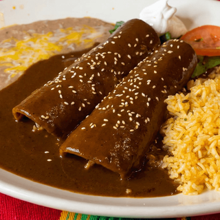 Enchiladas en Mole